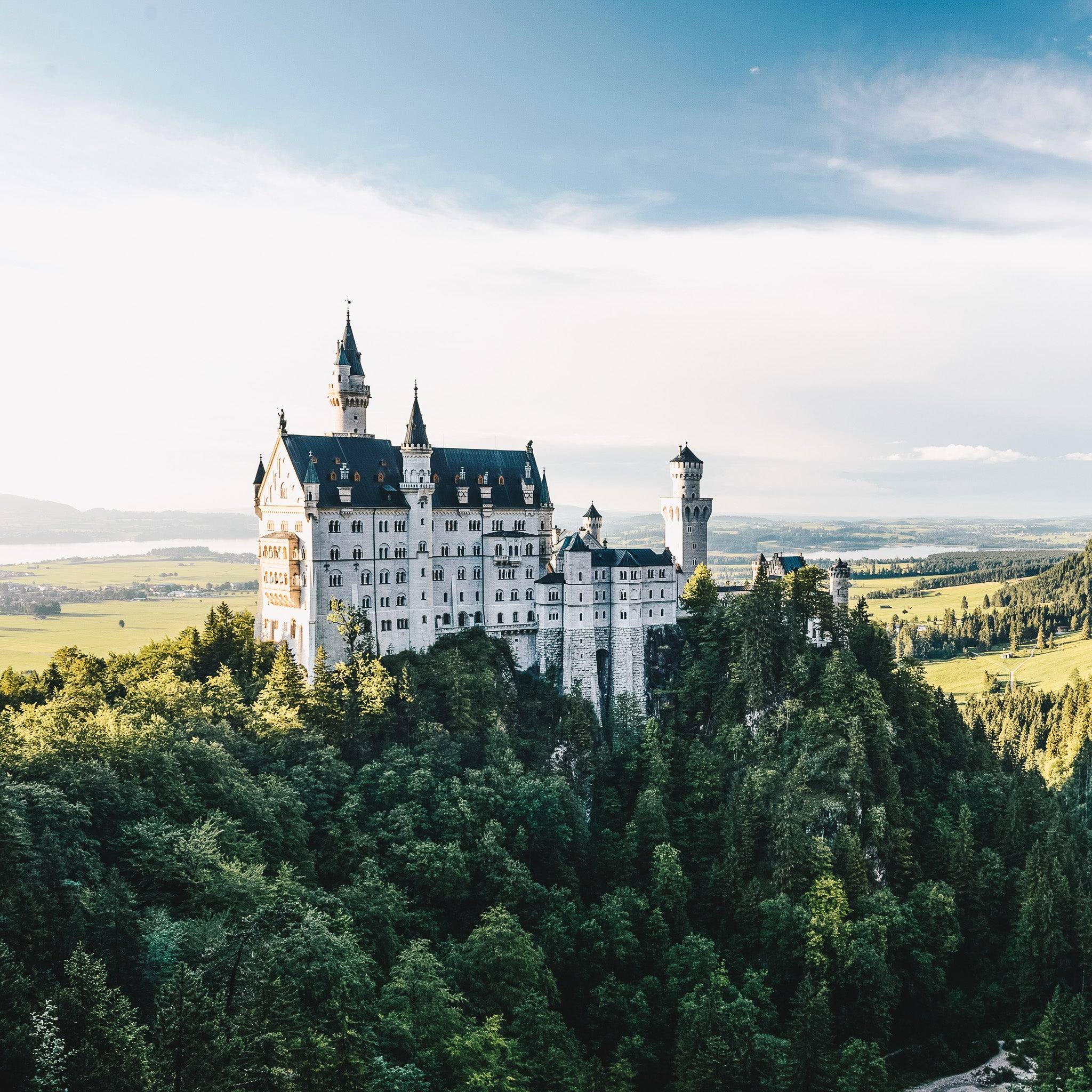 CityPreview_Neuschwanstein_1x1_a281efd2-e7c6-4f04-8c02-d895d2bd1778 - CITYFRAMES
